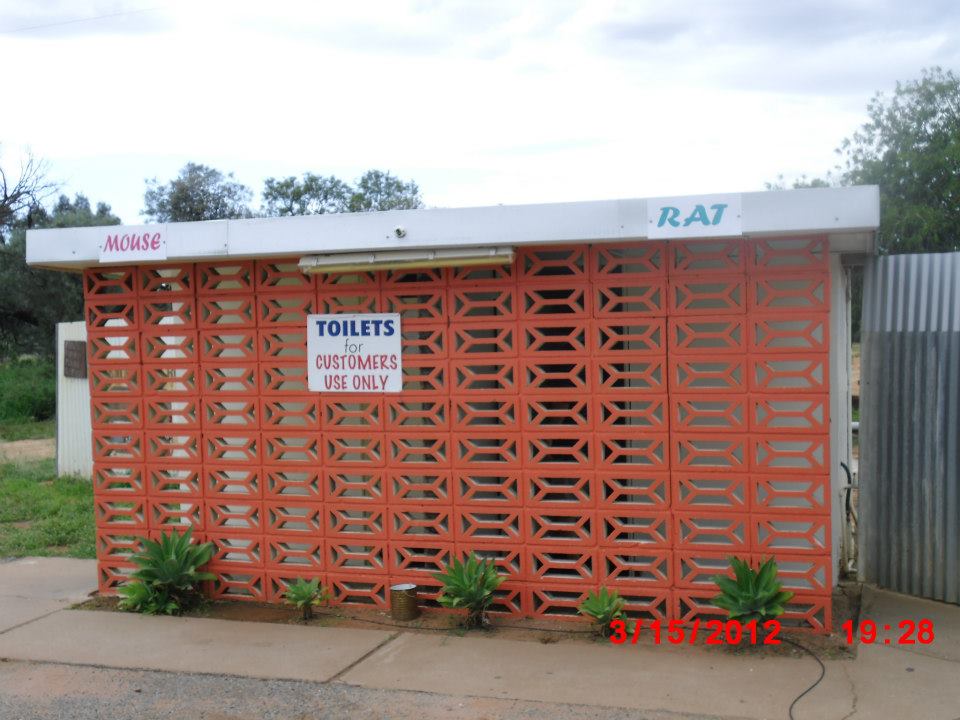 Outback filling station.jpg