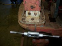 normal_Bolster_screw_repair_006.jpg