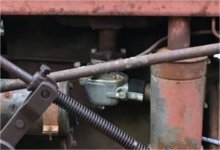 Carb Closeup.JPG