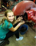 Palynn dirty hands.jpg Palynn dirty hands.jpg