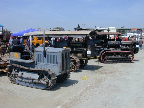 tractors (16).JPG